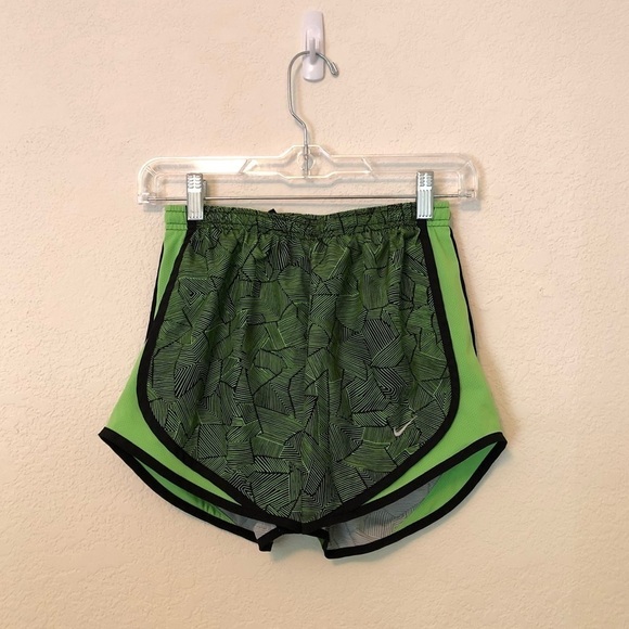 Nike Canopy Tempo Running Shorts Green Dri-Fit XS - Picture 1 of 6